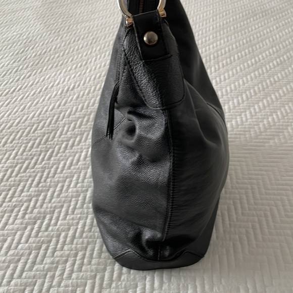 H&M 100% genuine leather shoulder bag/Black - Picture 4 of 14